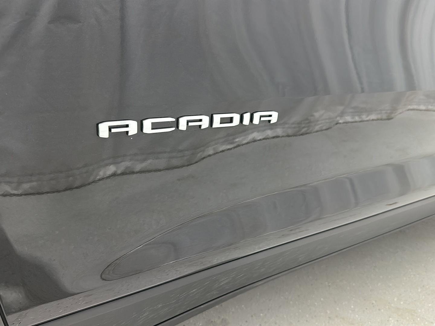 Used 2025 GMC Acadia Elevation w/ Elevation Premium Package image 31