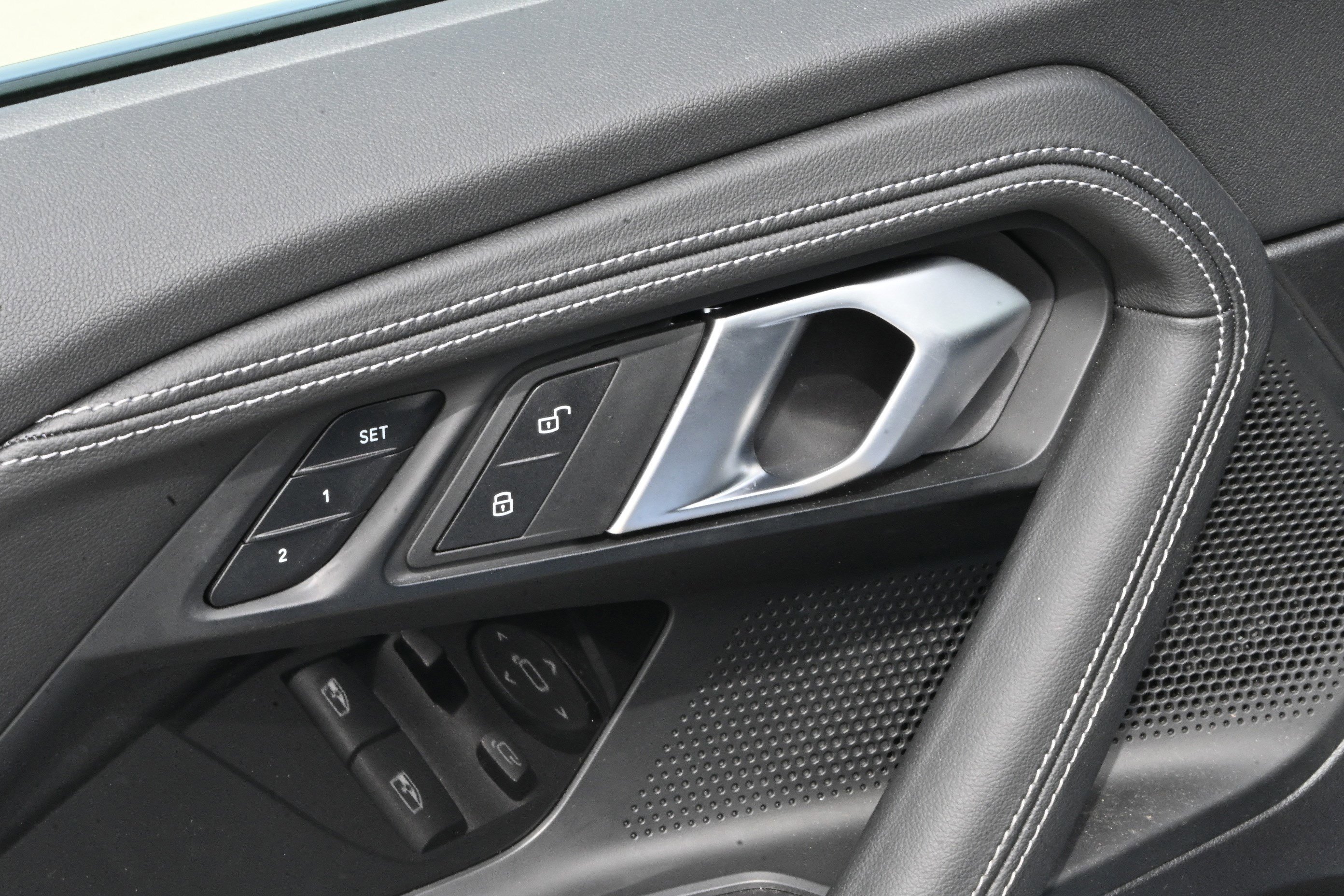 Certified 2025 BMW M240i Coupe image 30