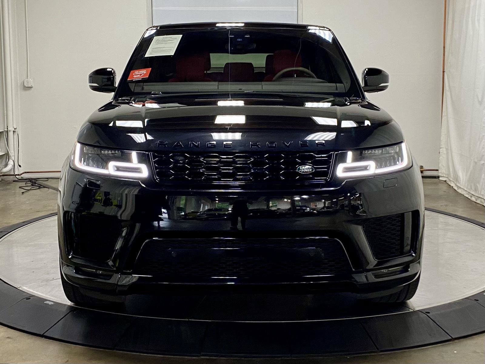 Used 2021 Land Rover Range Rover Sport HST AWD/4WD image 3