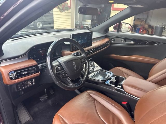 Used 2023 Lincoln Nautilus Reserve w/ Equipment Group 201A AWD/4WD image 11