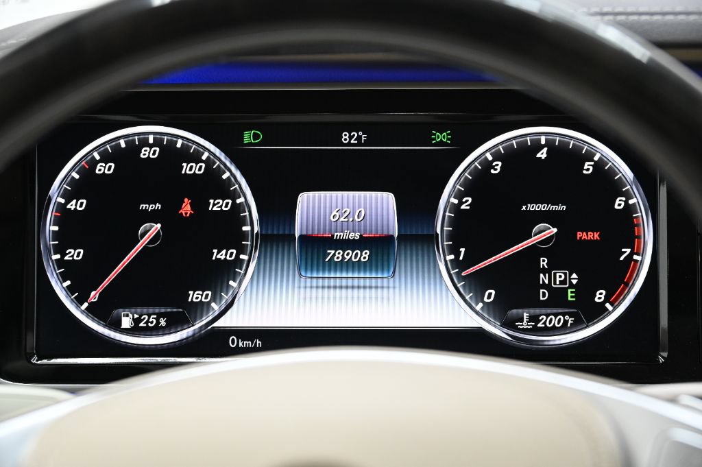 Used 2016 Mercedes-Benz S 550 Sedan image 24