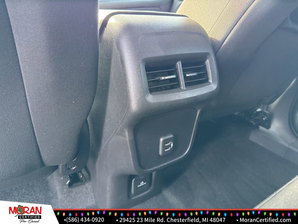 Used 2022 Chevrolet Equinox LT image 29