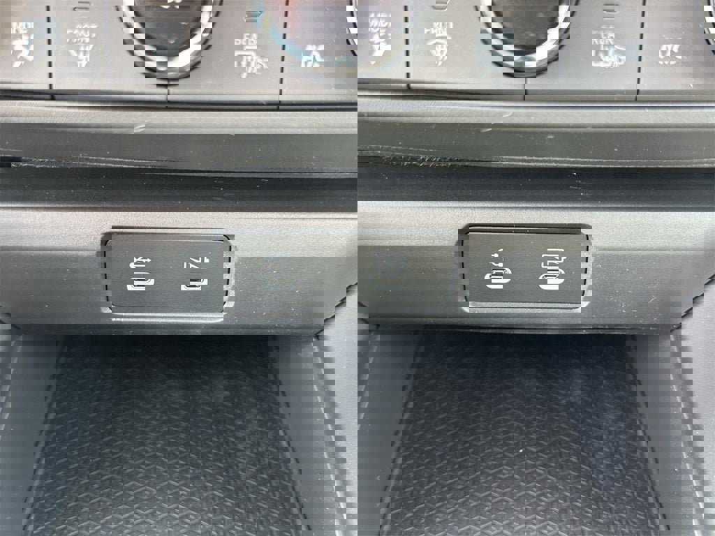 New 2025 Honda Accord SE image 27