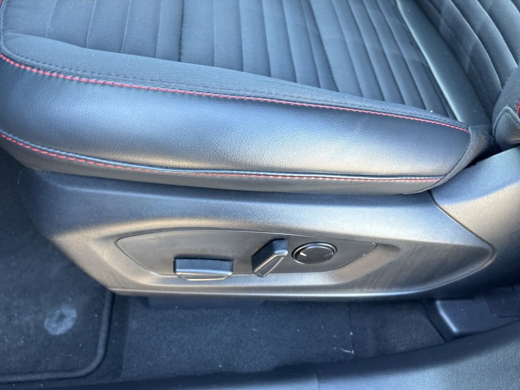 Used 2025 Ford Explorer ST-Line RWD image 16