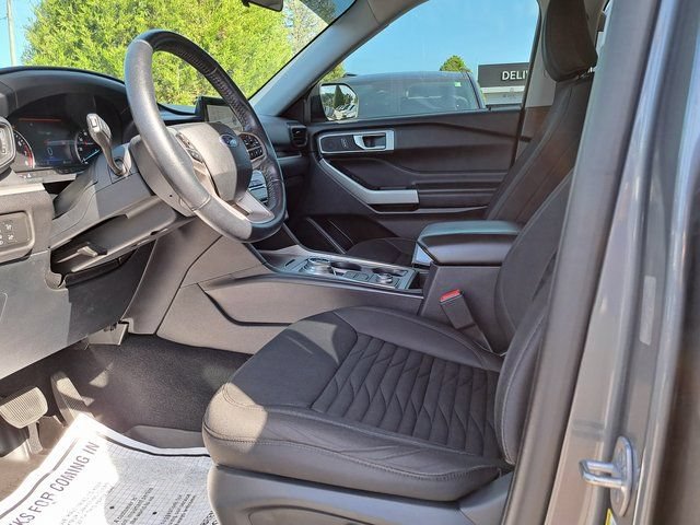 Used 2021 Ford Explorer XLT AWD/4WD image 22