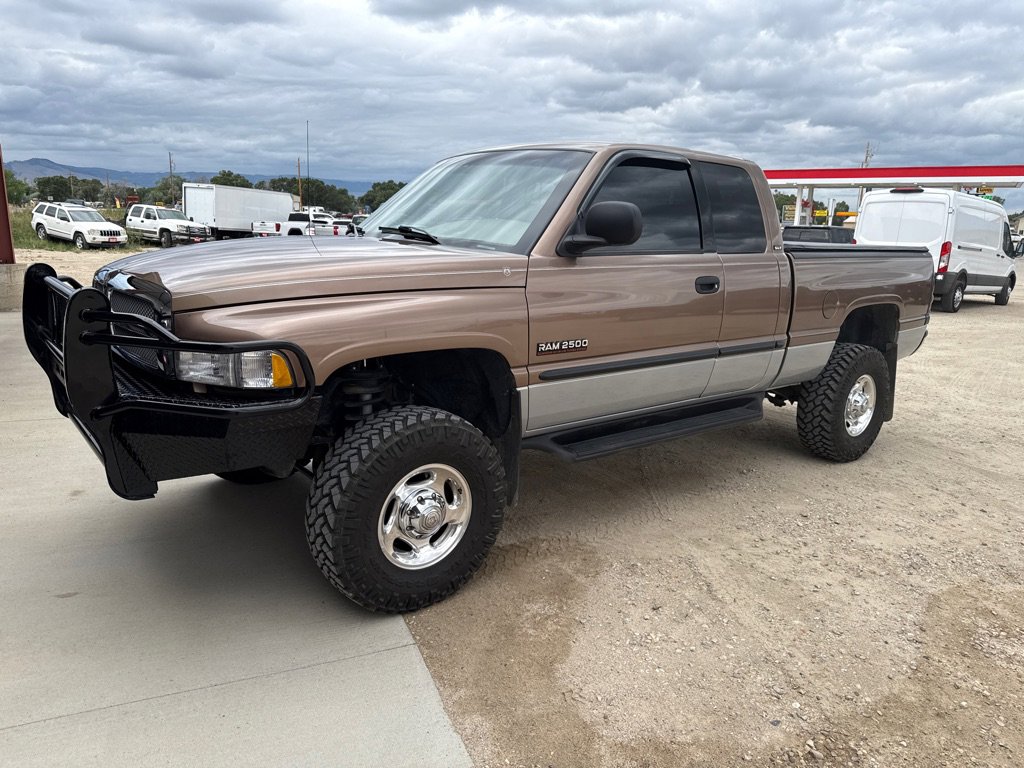 Used 2000 Dodge Ram 2500 Truck ST