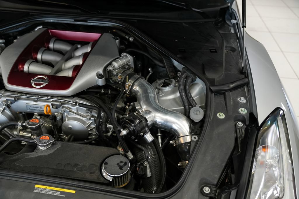 Used 2016 Nissan GT-R Premium AWD/4WD image 35