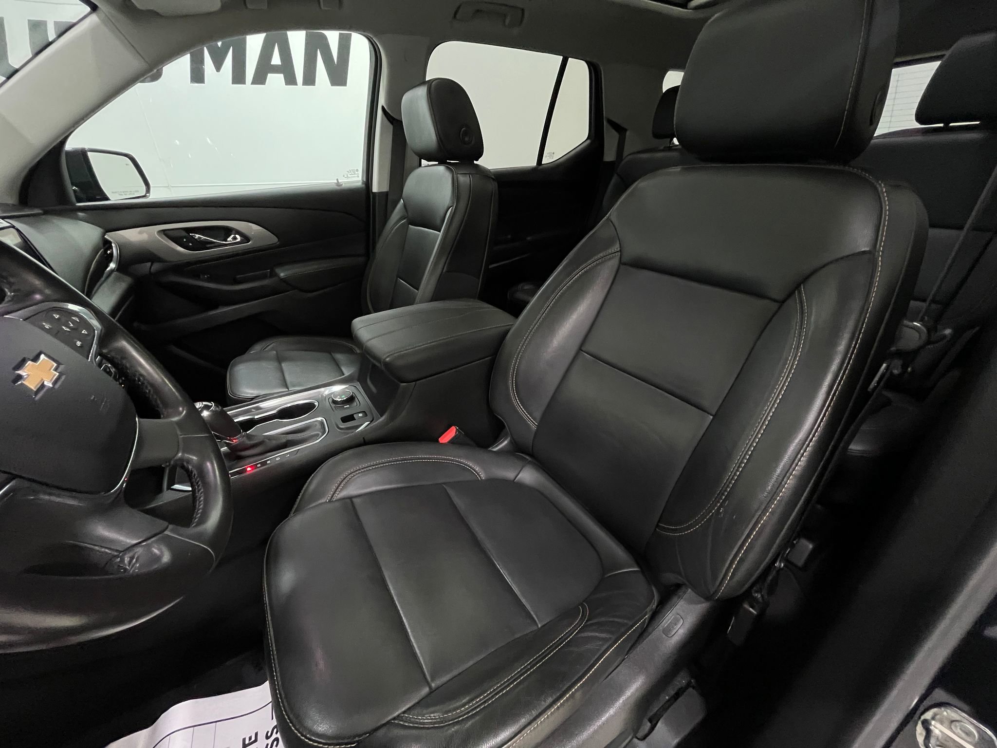 Used 2019 Chevrolet Traverse RS AWD/4WD image 14