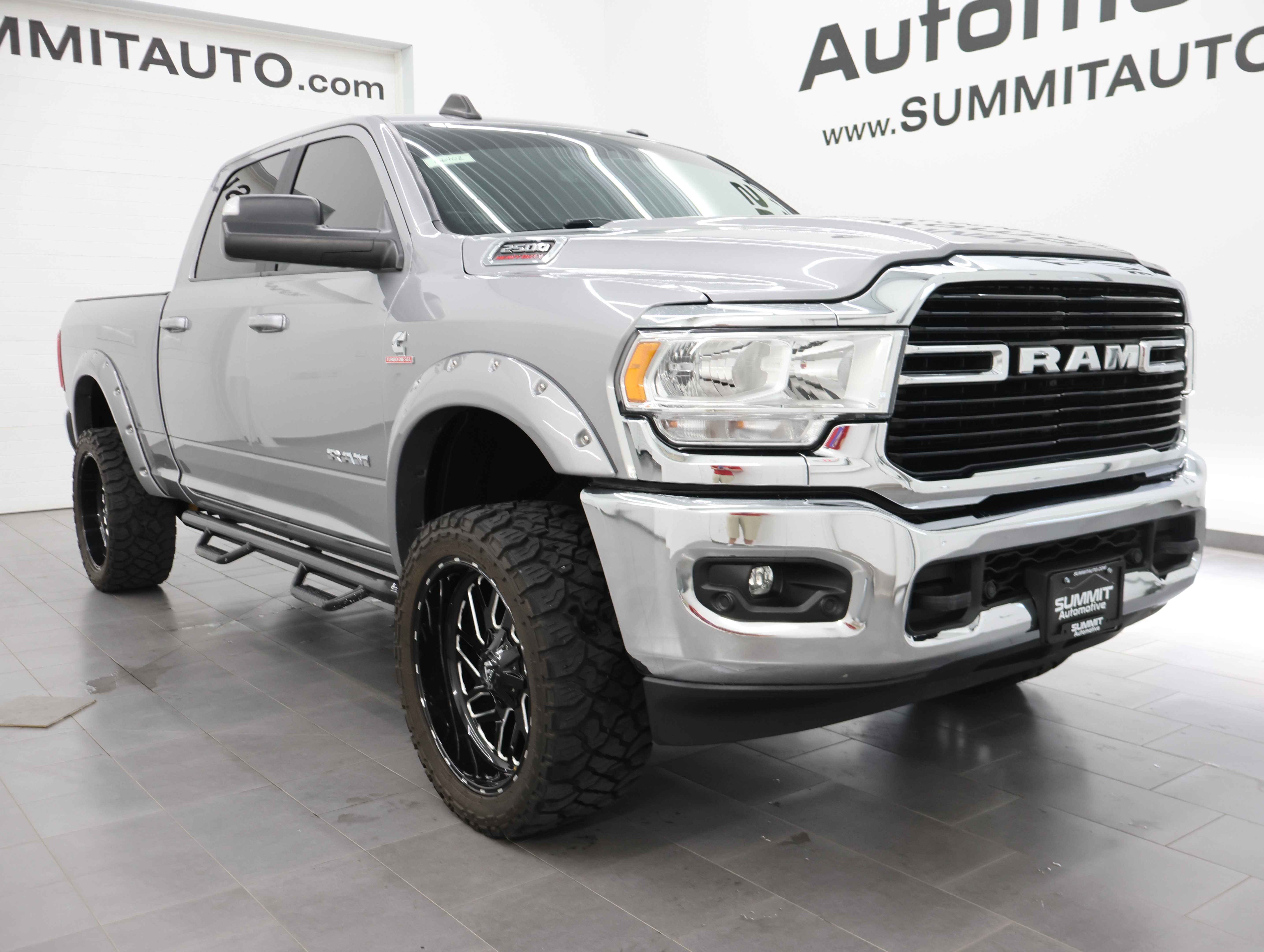 Used 2020 RAM 2500 Big Horn w/ Level 2 Equipment Group AWD/4WD image 2