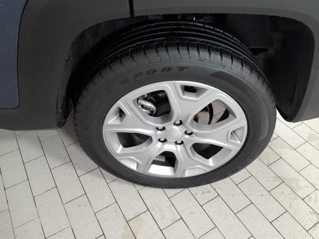 Used 2023 Jeep Renegade Limited AWD/4WD image 8