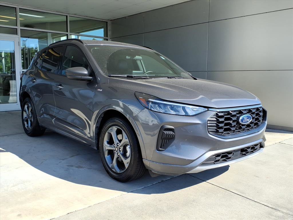Used 2024 Ford Escape ST-Line FWD image 1