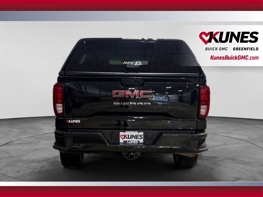 Used 2023 GMC Sierra 1500 Pro w/ Graphite Edition AWD/4WD image 5