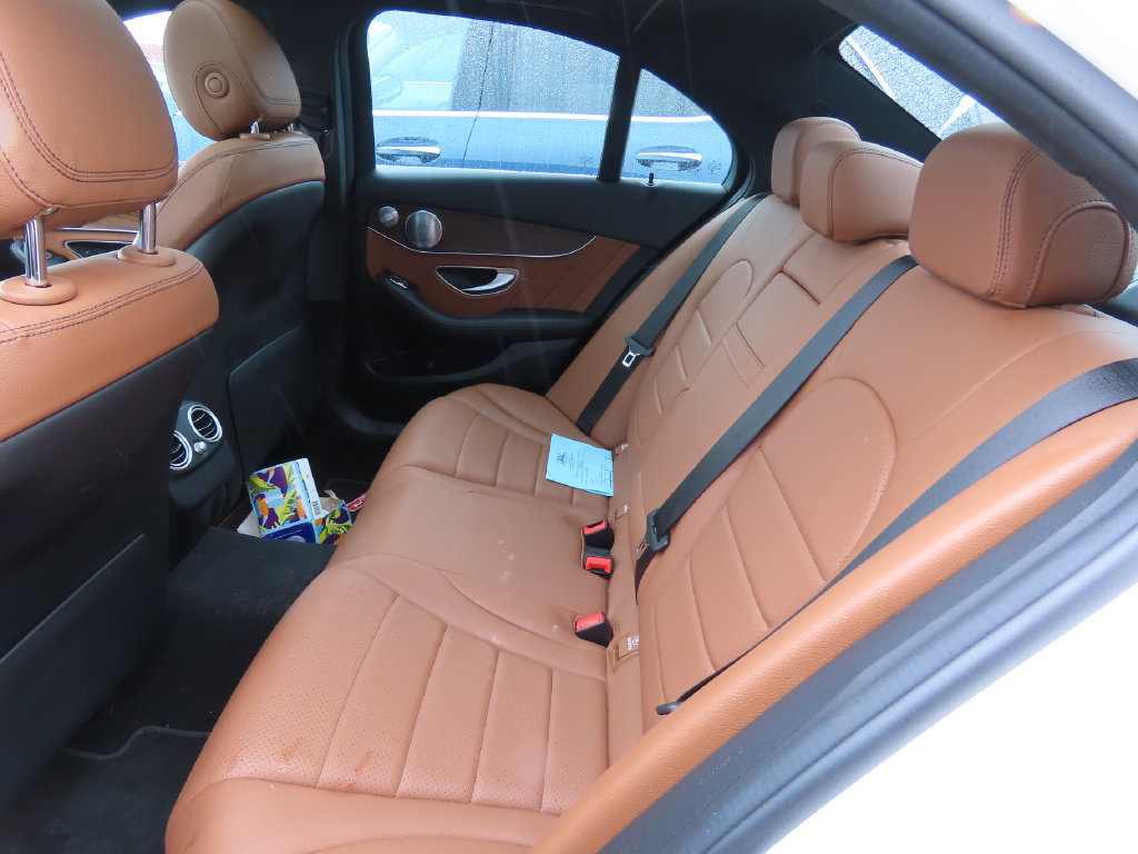 Used 2020 Mercedes-Benz C 300 Sedan image 11