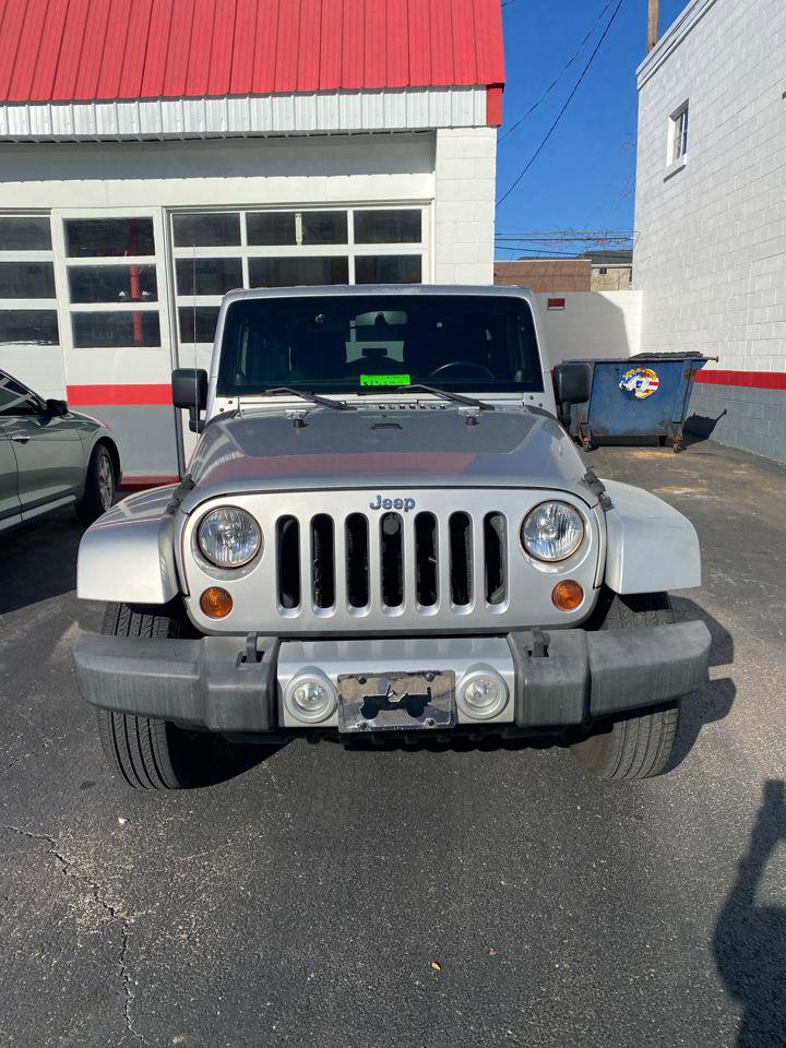 Used 2012 Jeep Wrangler Sahara image 4