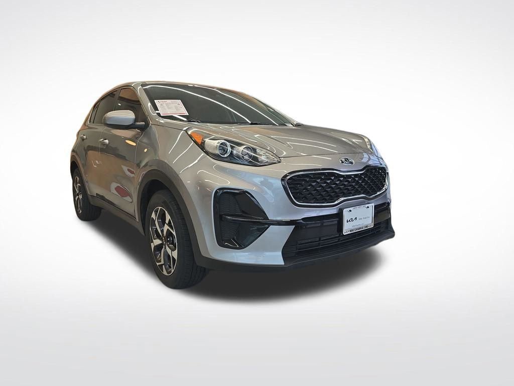 Used 2022 Kia Sportage LX image 8
