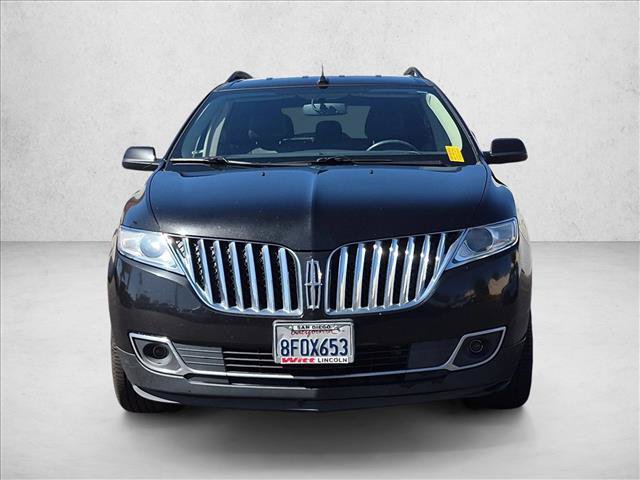 Used 2013 Lincoln MKX AWD w/ Class II Trailer Tow Pkg image 2