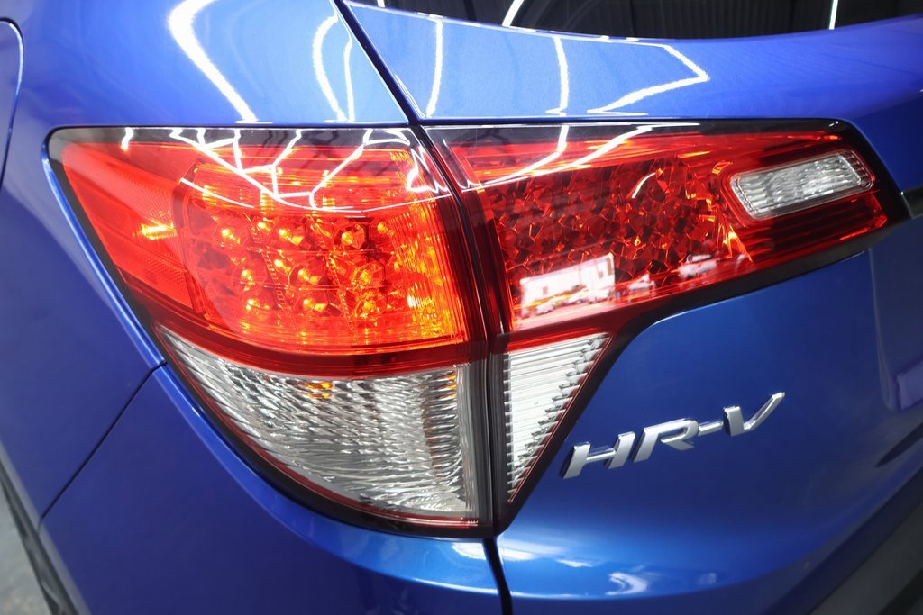 Used 2021 Honda HR-V EX image 27