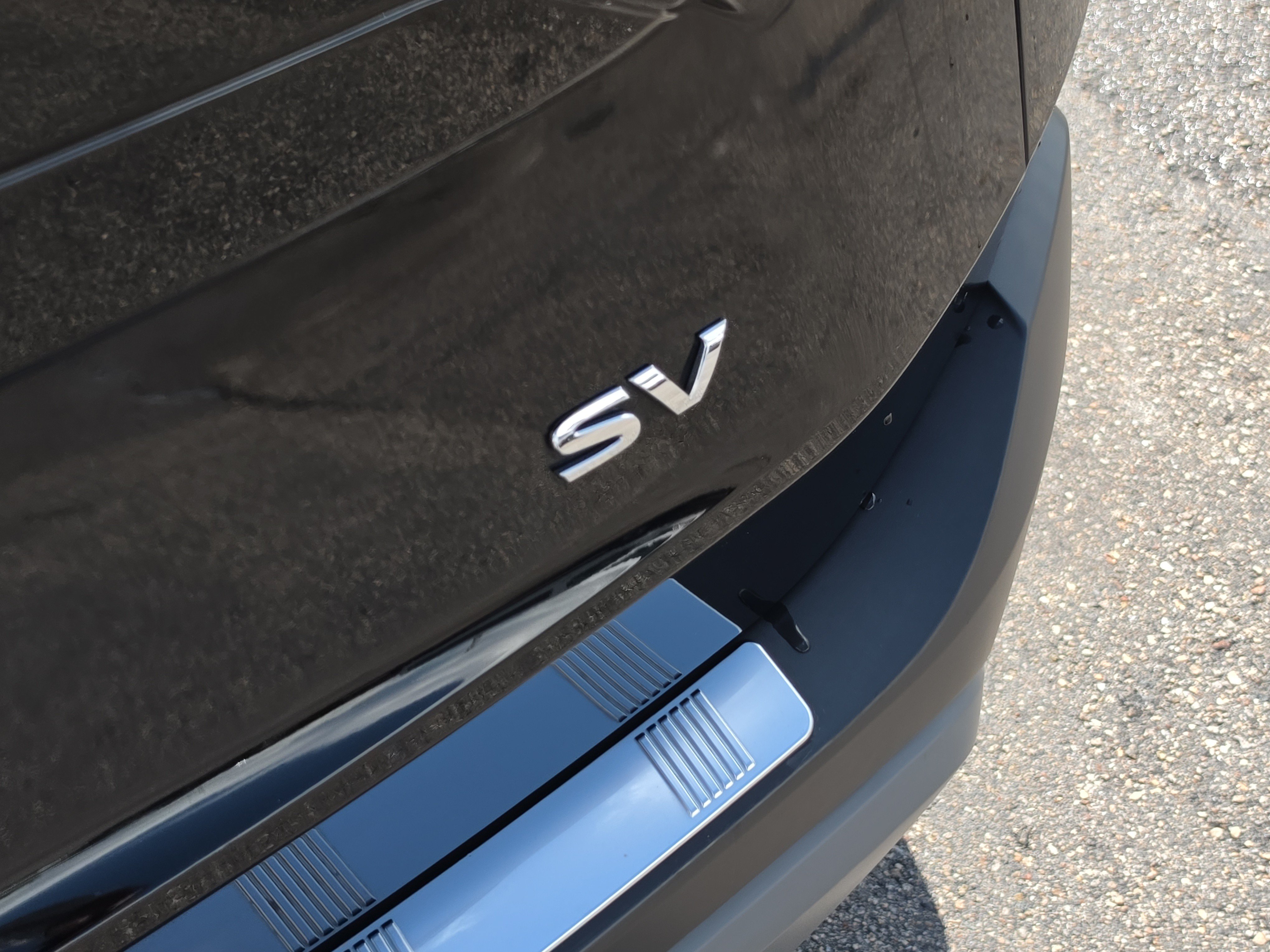 Used 2023 Nissan Rogue SV FWD image 27