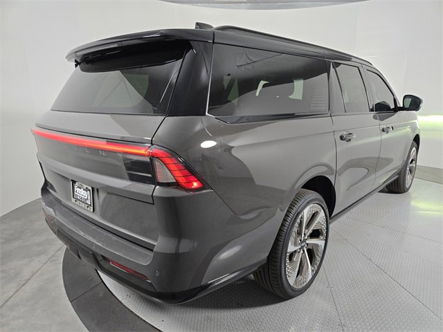 New 2025 Lincoln Navigator L Black Label w/ Black Label Special Edition image 4