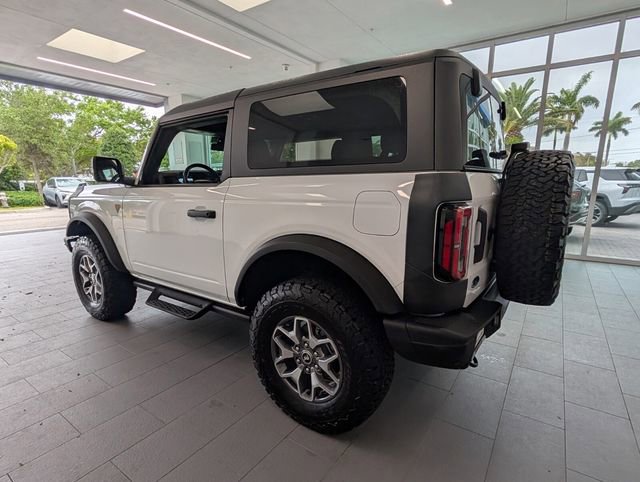 Used 2024 Ford Bronco Badlands image 9
