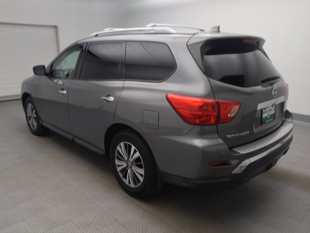 Used 2020 Nissan Pathfinder S FWD image 5