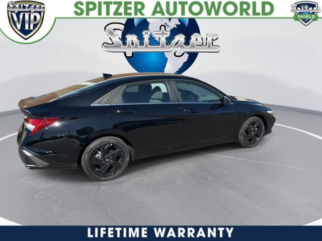 New 2026 Hyundai Elantra SEL Sport Premium FWD image 9