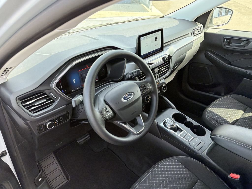 New 2026 Ford Escape Active FWD image 18