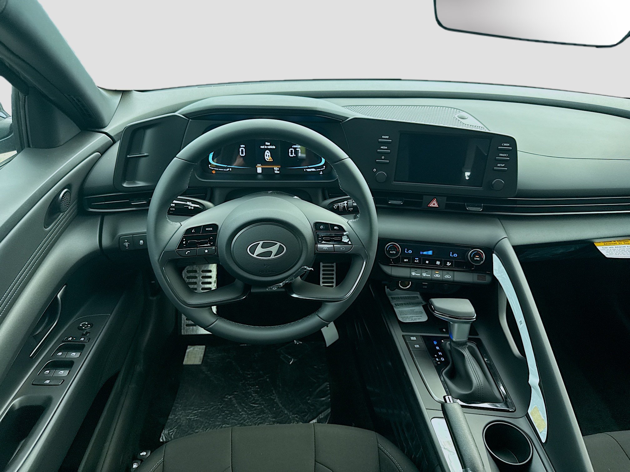 New 2026 Hyundai Elantra Sport FWD image 15