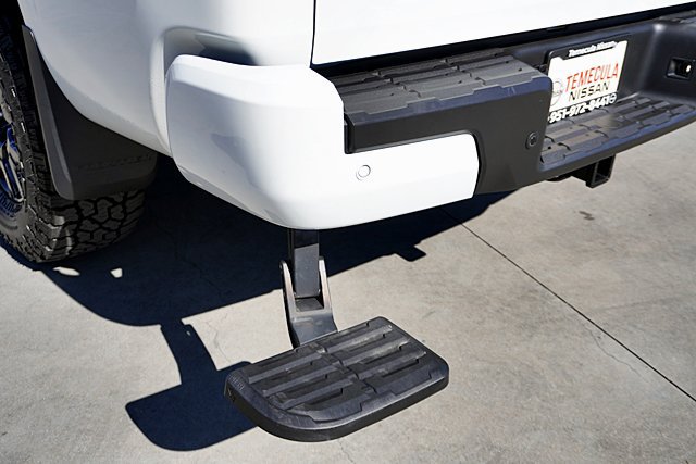New 2026 Nissan Frontier SV w/ Tow Package AWD/4WD image 22