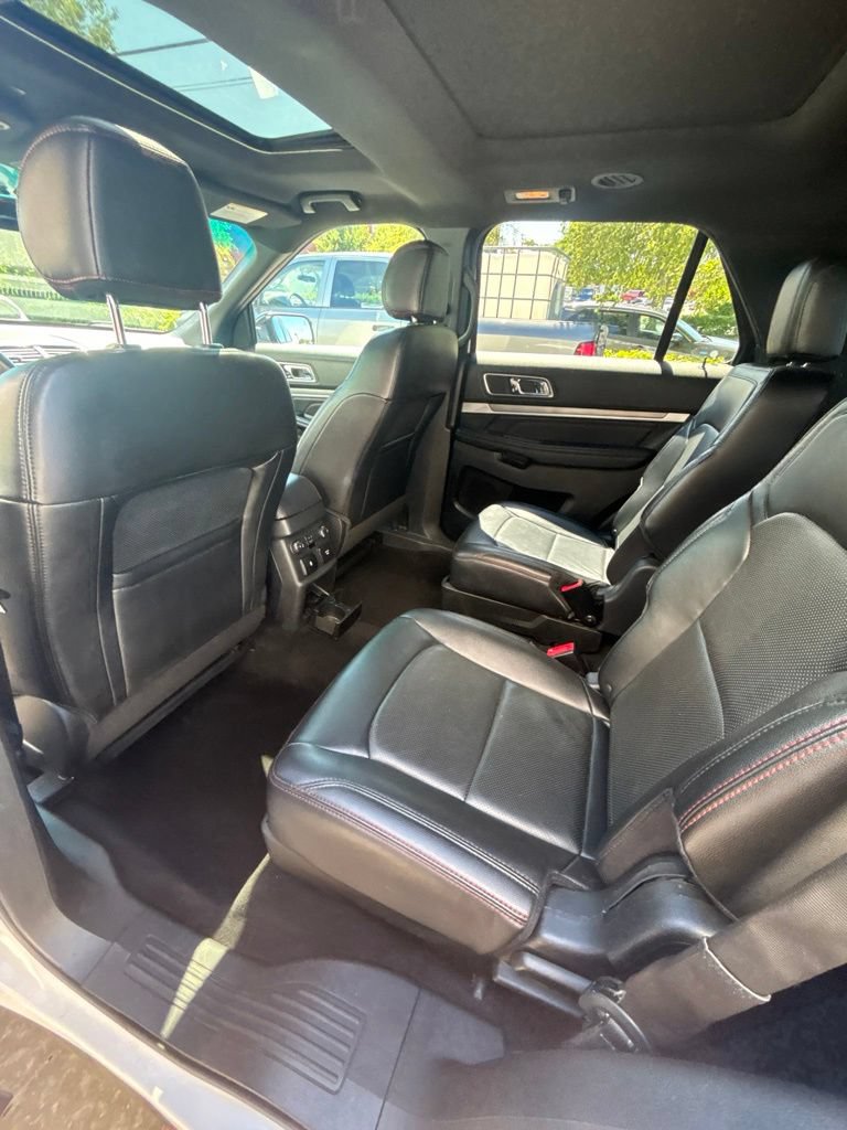Used 2016 Ford Explorer Sport AWD/4WD image 17