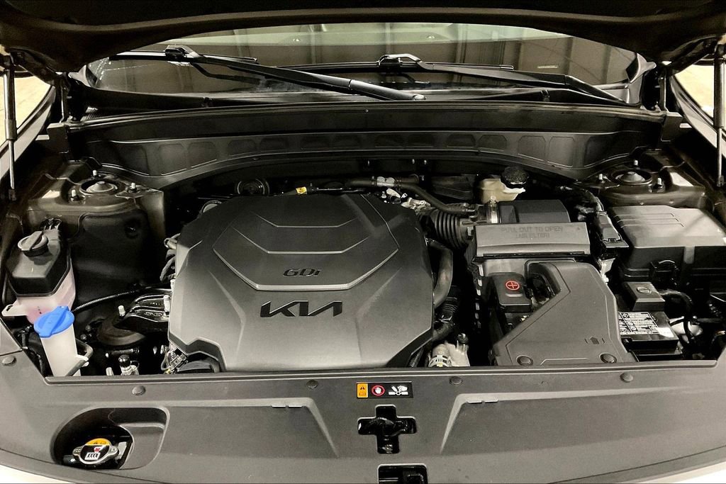 Used 2025 Kia Telluride S AWD/4WD image 10
