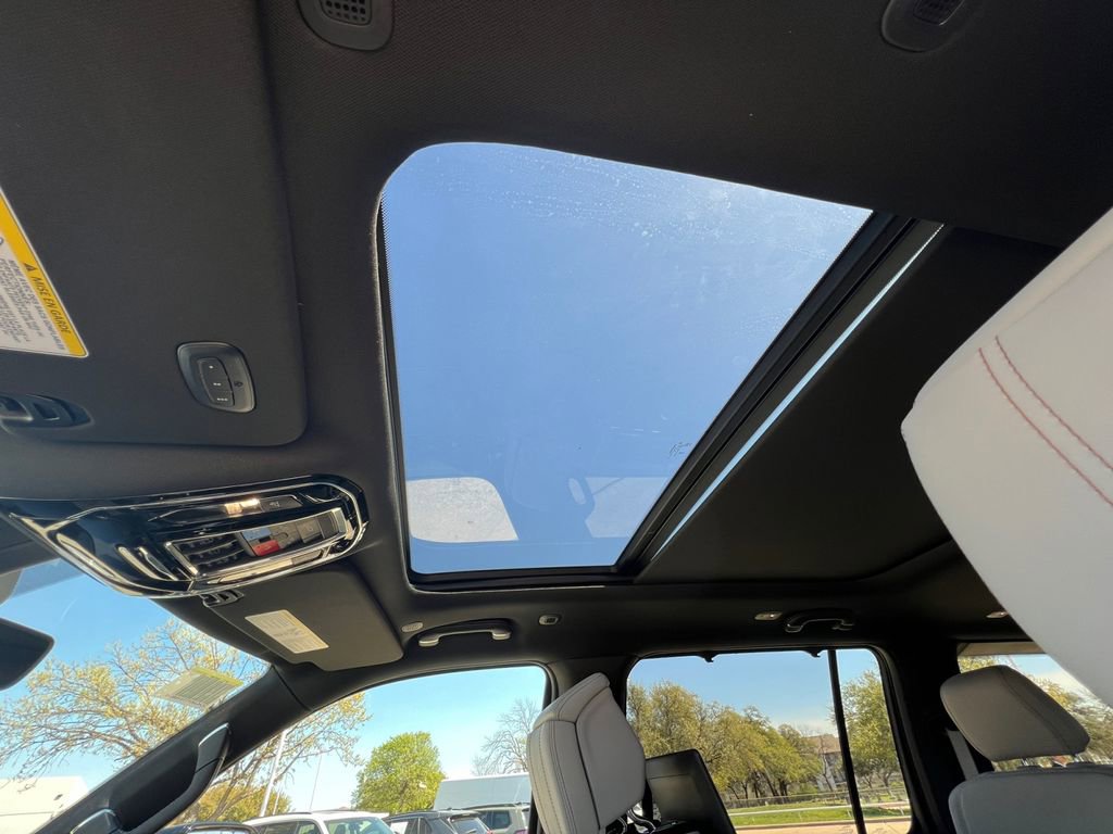 New 2026 Jeep Grand Wagoneer Summit image 7