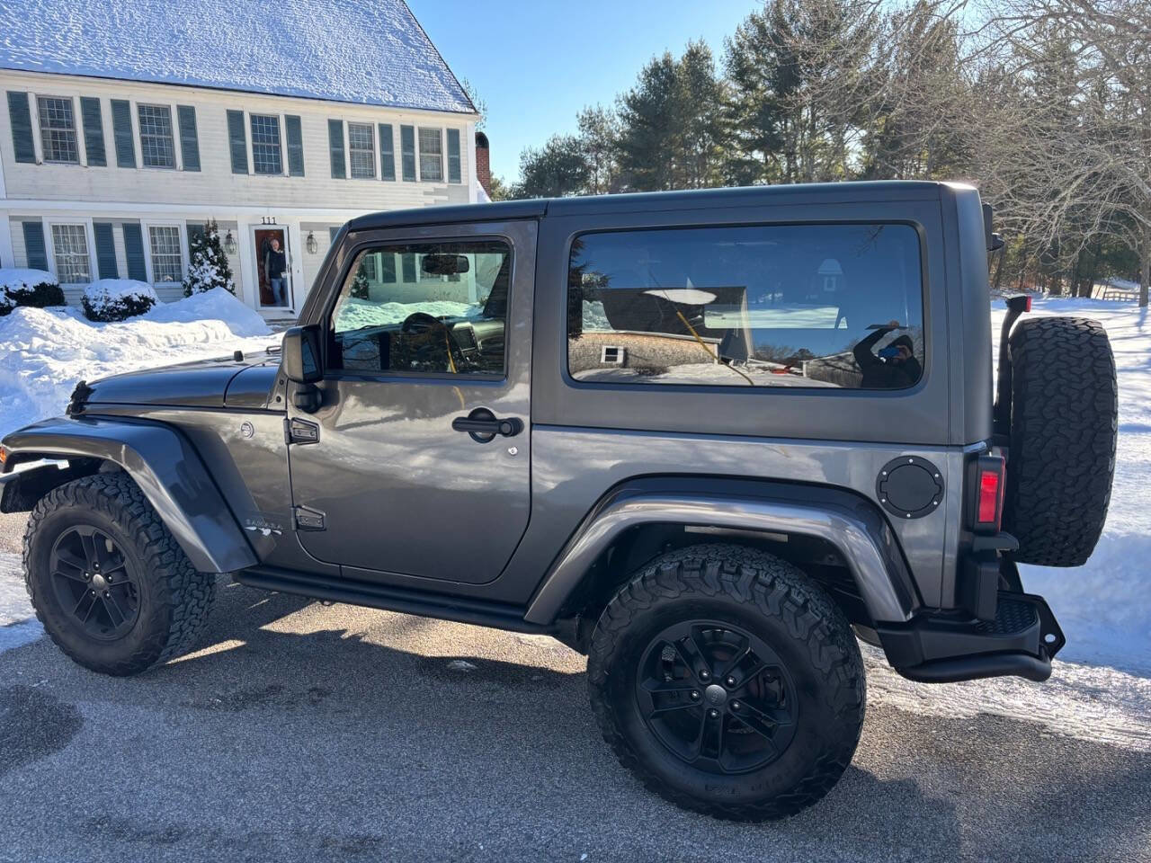 Used 2017 Jeep Wrangler Sahara image 34