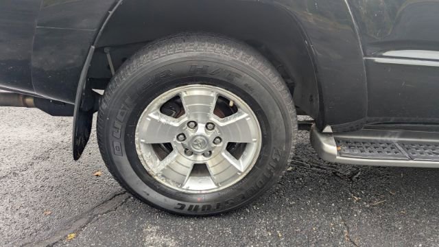 Used 2004 Toyota 4Runner Limited image 12