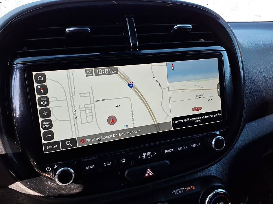Used 2023 Kia Soul GT-Line FWD image 26