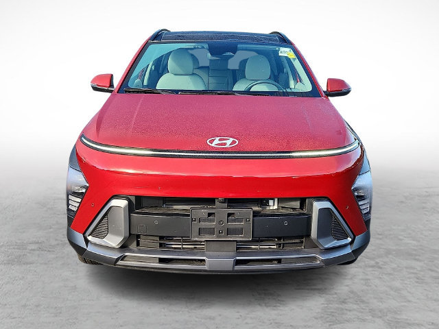 Used 2024 Hyundai Kona Limited AWD/4WD image 2