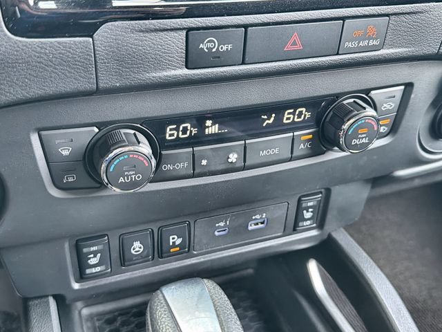 Used 2024 Nissan Frontier SV w/ SV Convenience Package RWD image 18