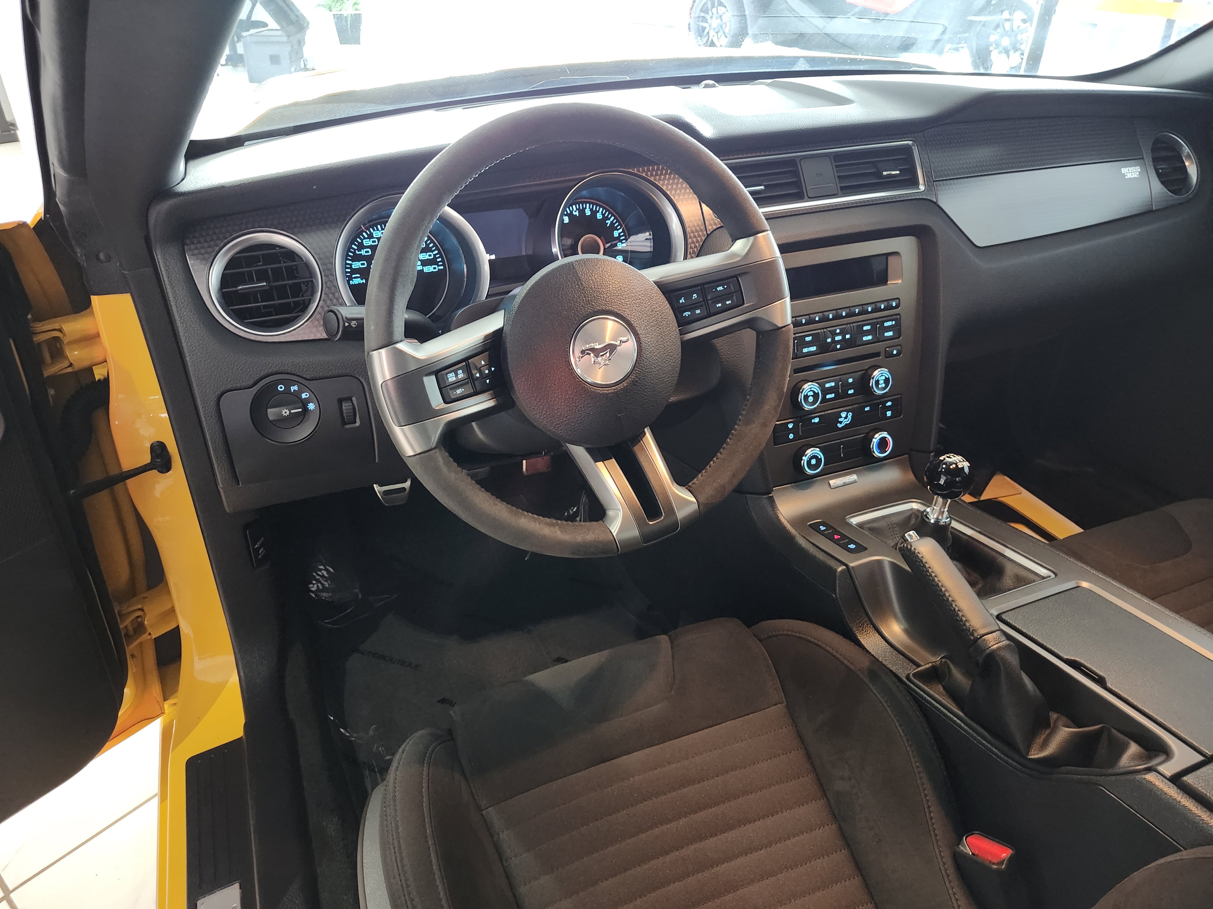 Used 2013 Ford Mustang Boss 302 RWD image 23