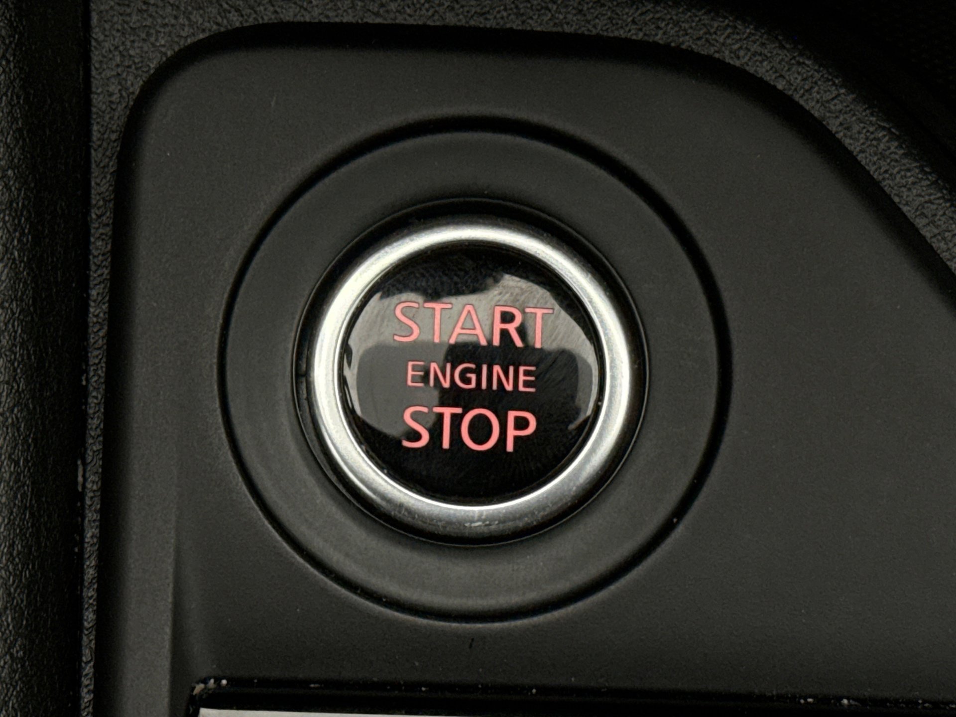 Used 2024 Nissan Sentra S FWD image 18