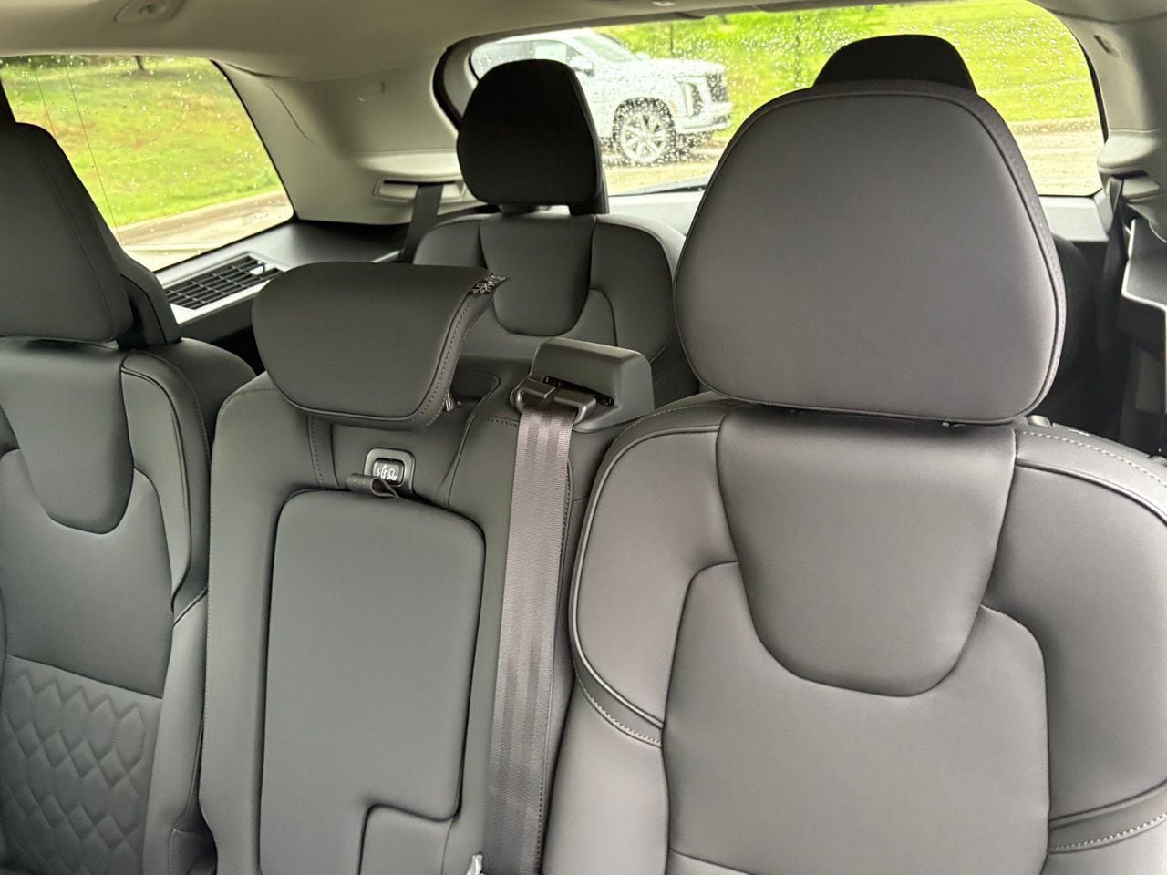 New 2026 Volvo XC90 B6 Plus w/ Protection Package Premier AWD/4WD image 23