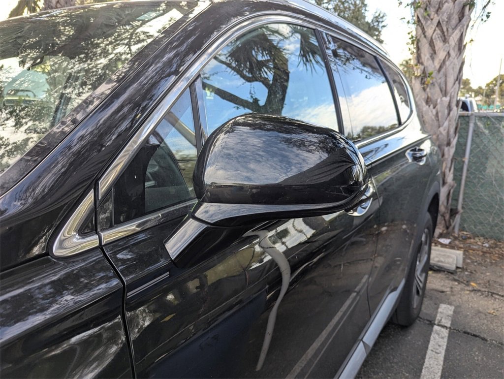 Used 2021 Hyundai Santa Fe SEL image 6