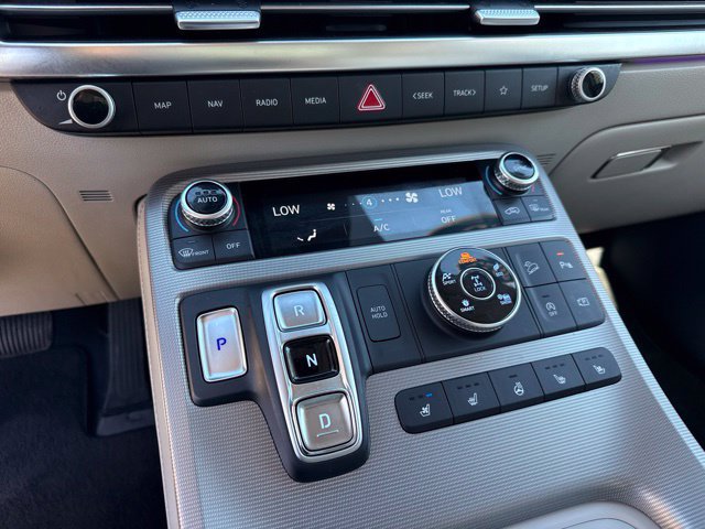 Used 2023 Hyundai Palisade Calligraphy AWD/4WD image 8