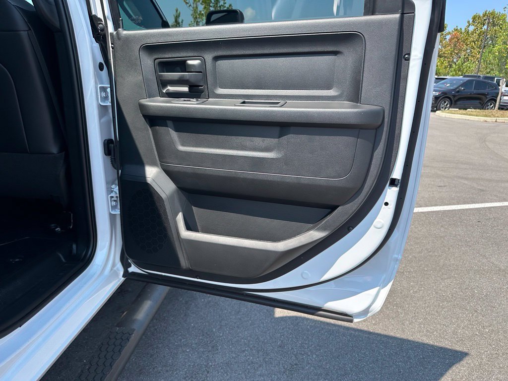 New 2027 RAM 3500 Tradesman w/ Chrome Appearance Group A AWD/4WD image 20