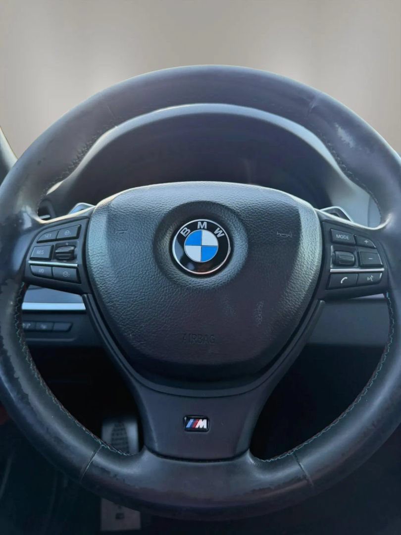 Used 2013 BMW M5 RWD image 21