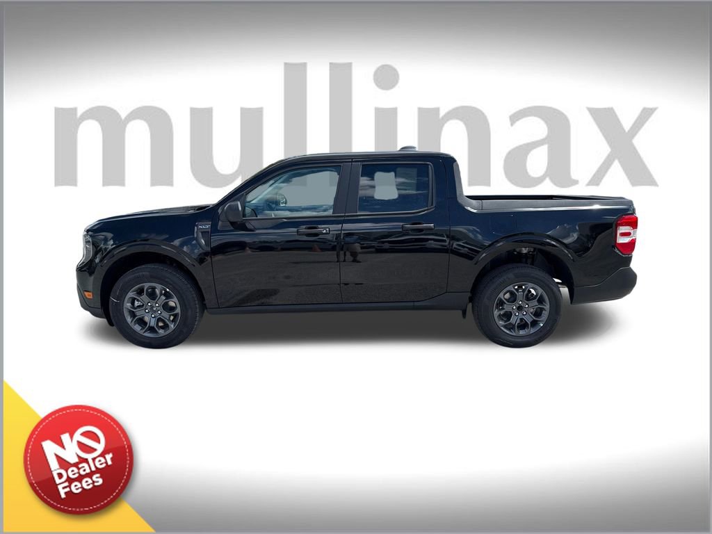 New 2025 Ford Maverick XLT image 2