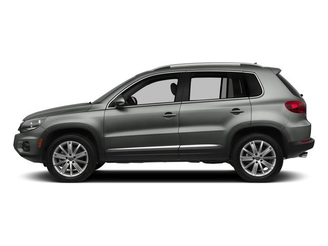Used 2017 Volkswagen Tiguan SEL AWD/4WD image 6