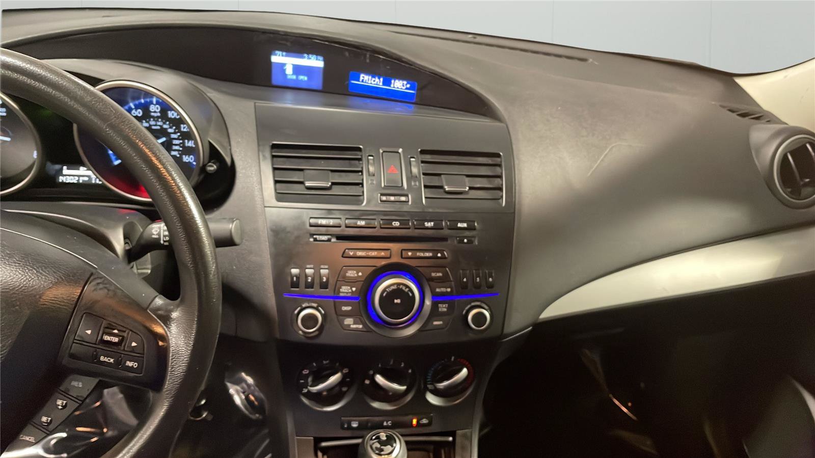 Used 2013 MAZDA MAZDA3 i Sport FWD image 16