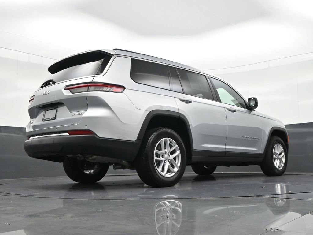 Used 2025 Jeep Grand Cherokee L Laredo image 28