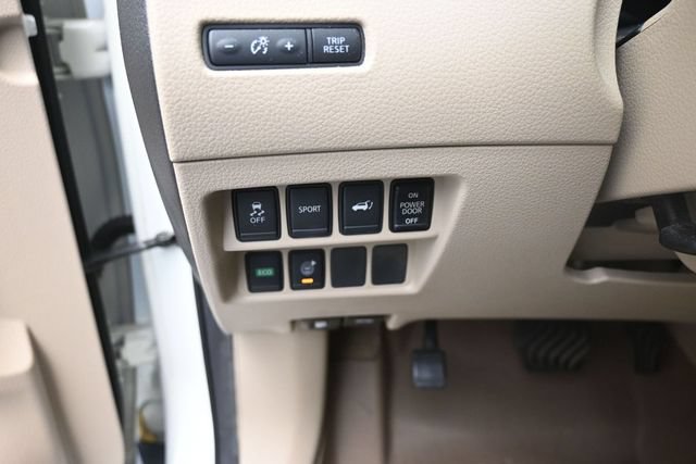 Used 2015 Nissan Rogue SV w/ SV Premium Package FWD image 37