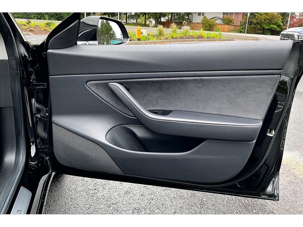 Used 2019 Tesla Model 3 Long Range AWD/4WD image 23